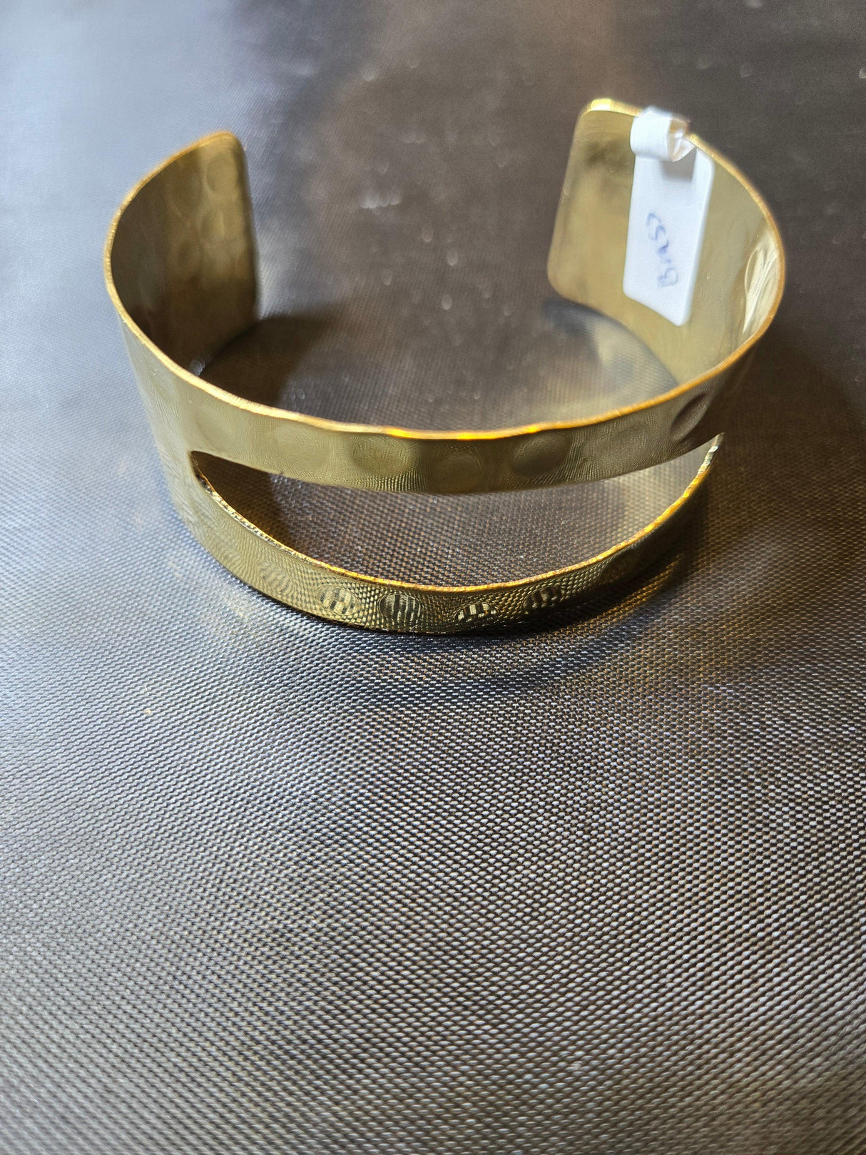 Hammered Brass Bracelet - Ase Origins