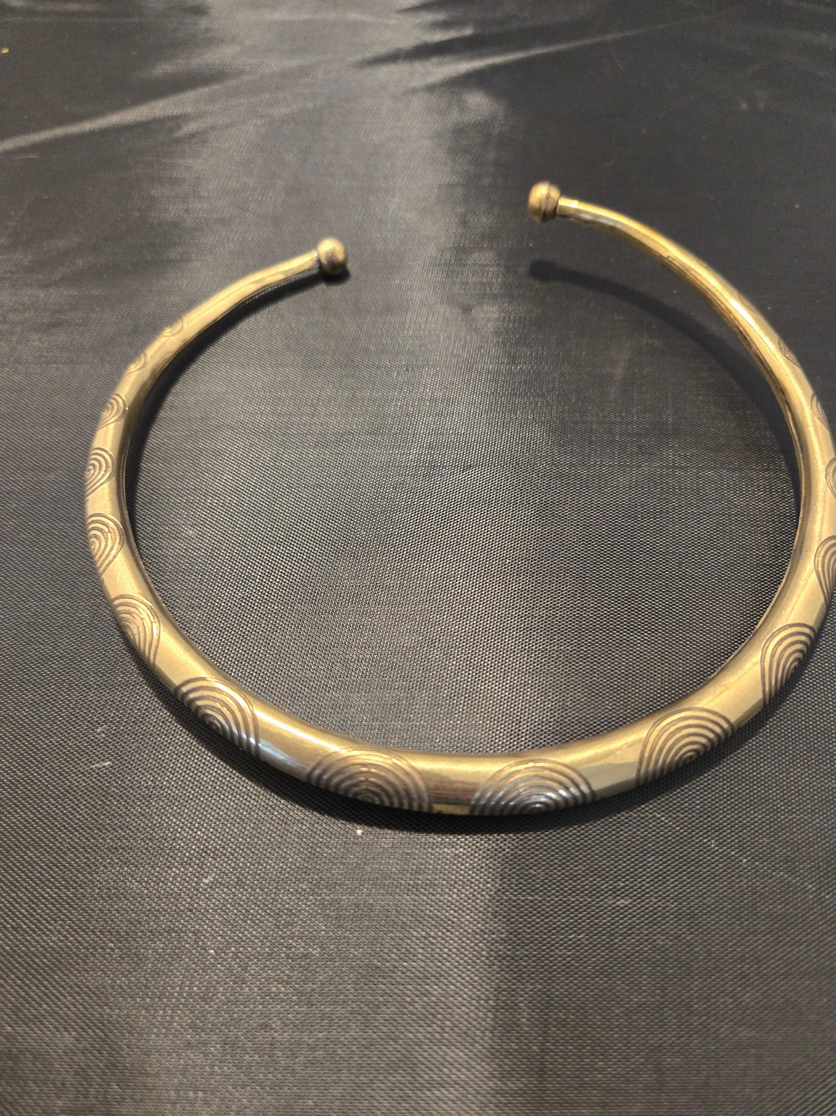Brass Choker - Ase Origins